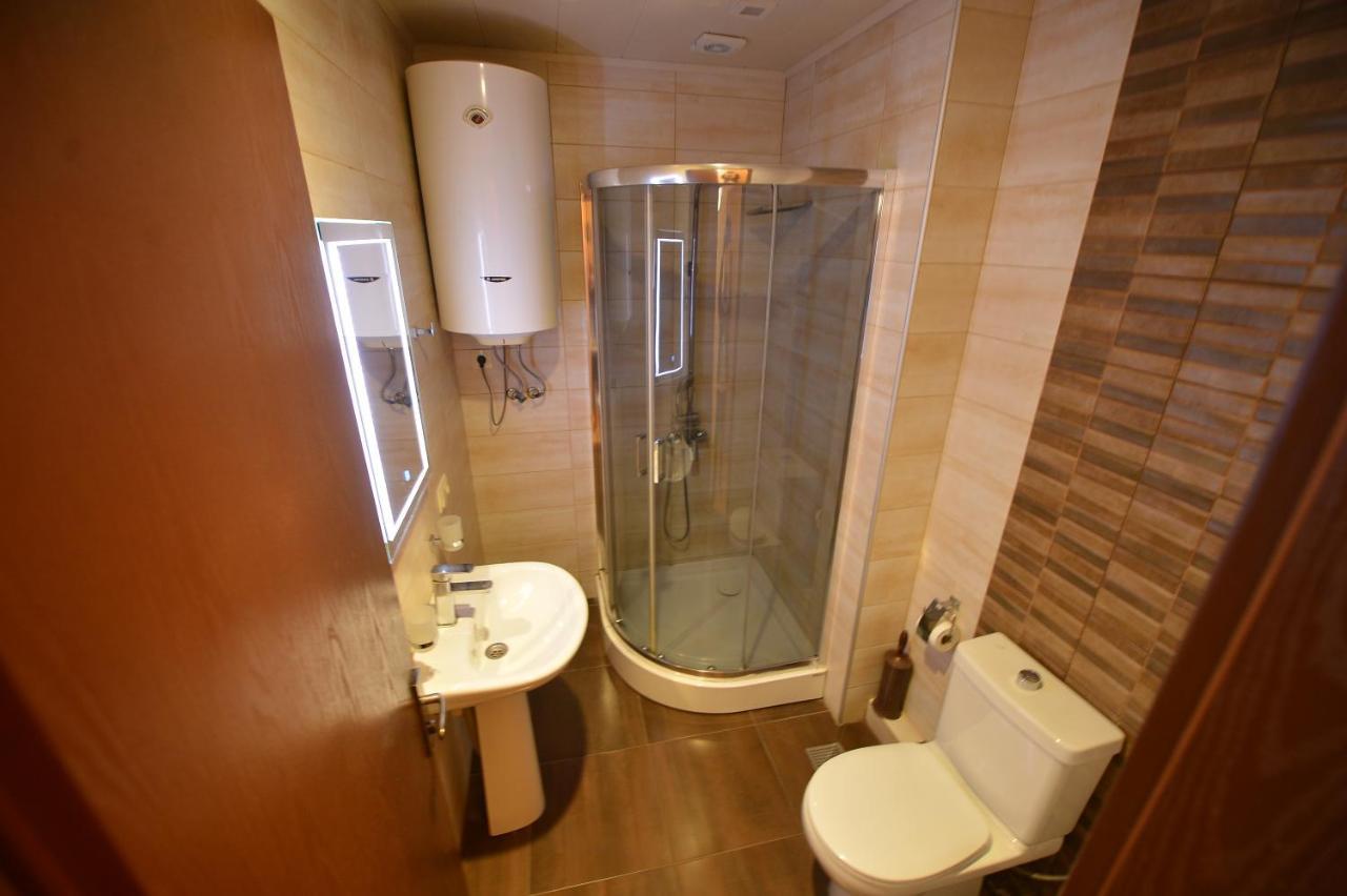Orbi Apartament Apartment Angisa Exterior photo